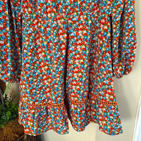 Brand New Umgee Floral Long-Sleeved Button Down Dress Crochet Trim Collared Mini - Picture 15 of 16